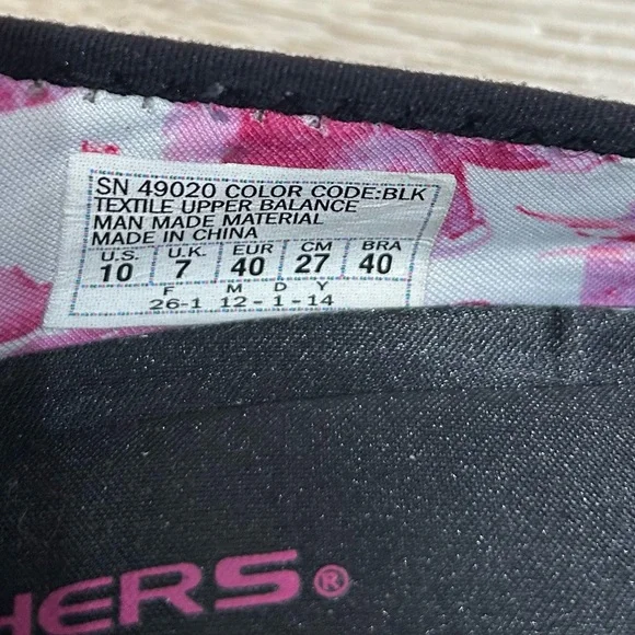 Skechers Shoes Womens Sz 7.5 Jaywalk Slip On Black Comfort Round Toe Wedge - Picture 8 of 10